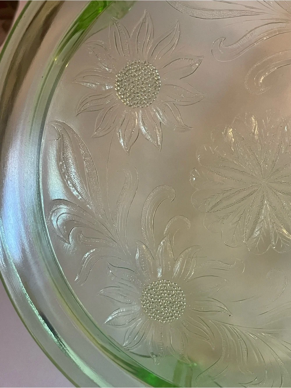 Vintage Jeannette Uranium Glass Cake Plate Sunflower Pattern Depression Glass